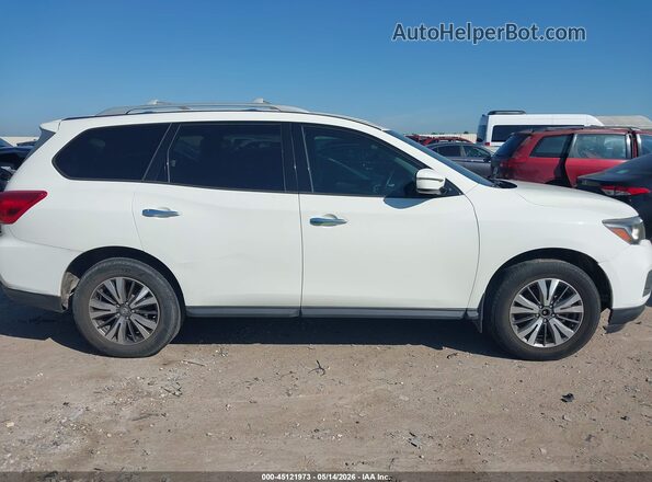 5N1DR2MM7HC678640 2017 NISSAN PATHFINDER White Вид задньої частини салону
