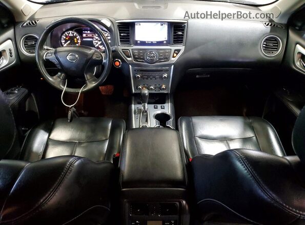 5N1DR2MM8HC647428 2017 NISSAN PATHFINDER Черный Вид панели приборов