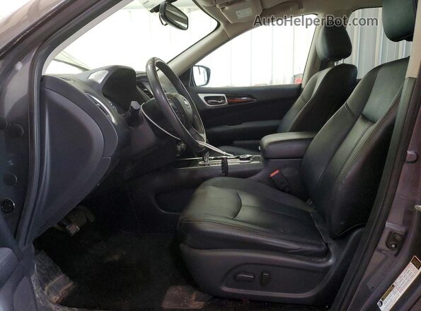 5N1DR2MM8HC690716 2017 NISSAN PATHFINDER Серый Вид салона спереди