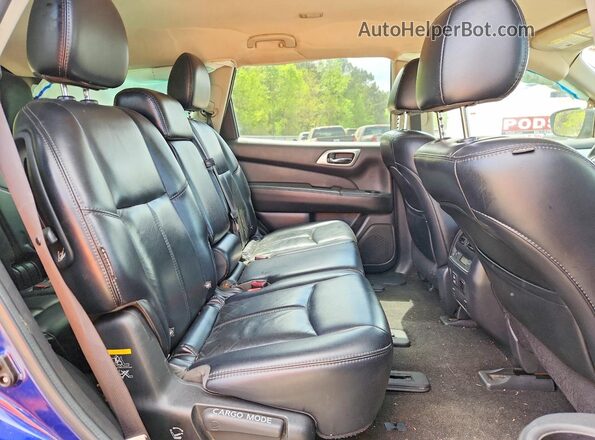 5N1DR2MM8JC603127 2018 NISSAN PATHFINDER Синий Вид задней части салона