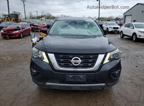 5N1DR2MM9HC636440 2017 NISSAN PATHFINDER Черный Вид спереди