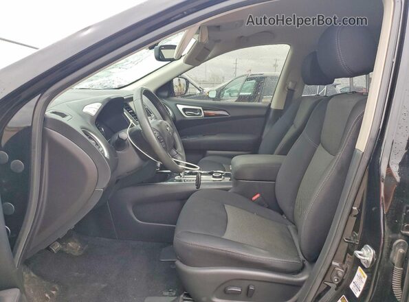 5N1DR2MM9HC636440 2017 NISSAN PATHFINDER Черный Вид салона спереди