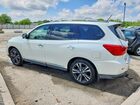 2017 Nissan Pathfinder Platinum White vin: 5N1DR2MMXHC644126