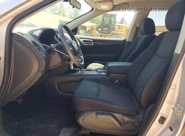 5N1DR2MMXHC910454 2017 NISSAN PATHFINDER Silver Widok wnętrza z przodu