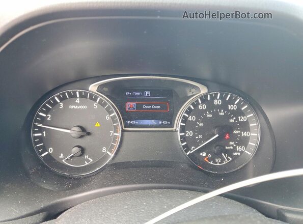 5N1DR2MMXHC911765 2017 NISSAN PATHFINDER Серебряный Вид щитка приборов