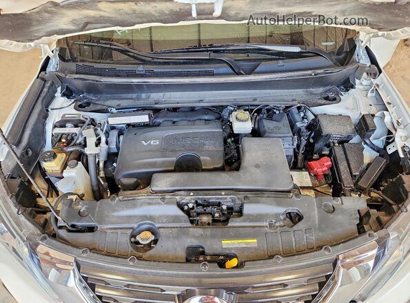 5N1DR2MN0JC611652 2018 NISSAN PATHFINDER White Widok komory silnika