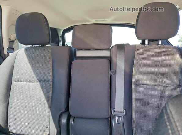 5N1DR2MN0KC593803 2019 NISSAN PATHFINDER Red Rear seats view