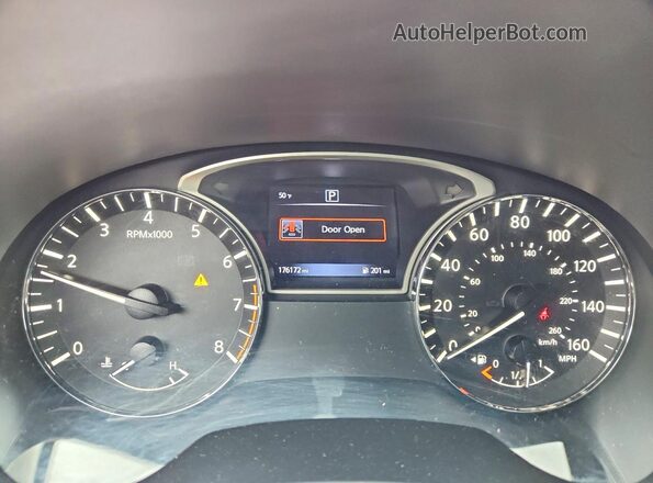 5N1DR2MN2HC673127 2017 NISSAN PATHFINDER Silver Vista del cuadro de instrumentos