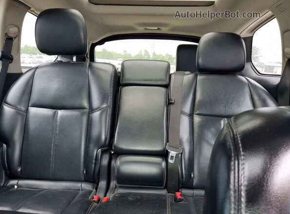 5N1DR2MN2HC694835 2017 NISSAN PATHFINDER White Vista de los asientos traseros