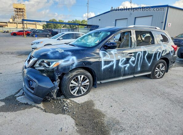 5N1DR2MN4HC679379 2017 NISSAN PATHFINDER Черный Передняя левая четверть