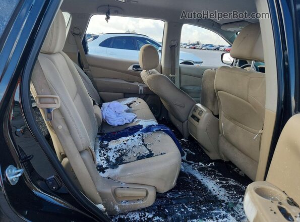 5N1DR2MN4HC679379 2017 NISSAN PATHFINDER Черный Вид задней части салона