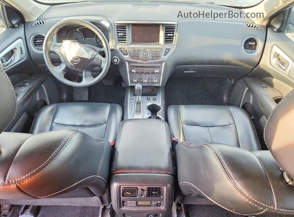 5N1DR2MN4HC698899 2017 NISSAN PATHFINDER Silver Vista del salpicadero