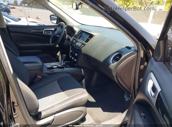 5N1DR2MN4JC610438 2018 NISSAN PATHFINDER Черный Вид салона спереди