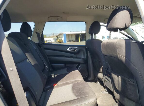 5N1DR2MN4KC648172 2019 NISSAN PATHFINDER Black უკანა სალონის ხედი