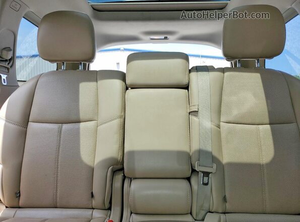5N1DR2MN5HC681366 2017 NISSAN PATHFINDER White Vista de los asientos traseros