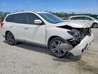 2017 Nissan Pathfinder Platinum White vin: 5N1DR2MN5HC681366
