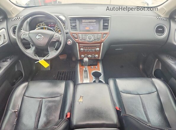 5N1DR2MN5HC698247 2017 NISSAN PATHFINDER Silver Вид панелі приладів