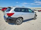 2019 Nissan Pathfinder S Серебряный vin: 5N1DR2MN5KC596695