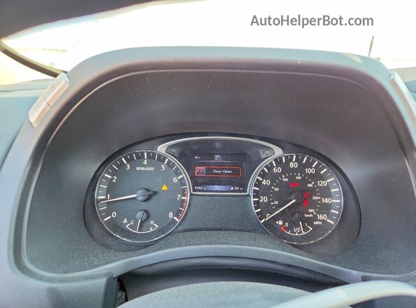 5N1DR2MN5KC596695 2019 NISSAN PATHFINDER Серебряный Вид щитка приборов