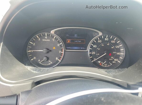 5N1DR2MN7HC674774 2017 NISSAN PATHFINDER Белый Вид щитка приборов