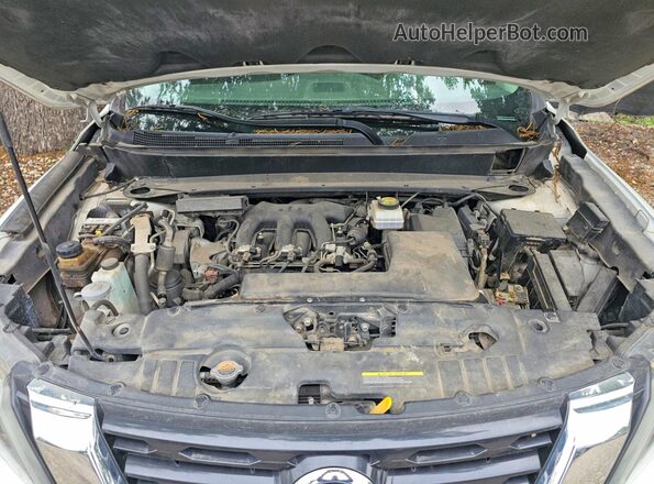 5N1DR2MN7JC673968 2018 NISSAN PATHFINDER Белый Вид салона спереди