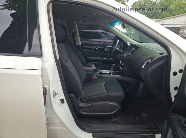 5N1DR2MN7JC673968 2018 NISSAN PATHFINDER Белый Вид спереди