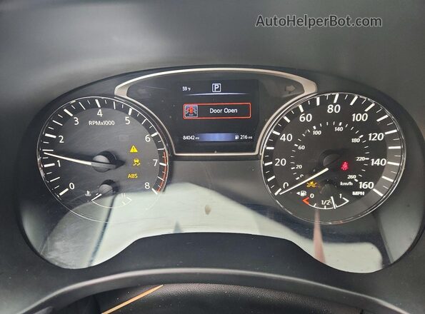 5N1DR2MN9JC620396 2018 NISSAN PATHFINDER Charcoal Вид щитка приладів