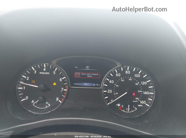 5N1DR2MN9JC629339 2018 NISSAN PATHFINDER Gray Հետևի նստատեղերի տեսք