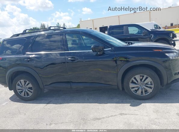 5N1DR3BA8SC301109 2025 NISSAN PATHFINDER Black 