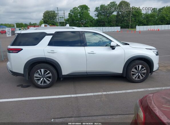 5N1DR3CA2SC297945 2025 NISSAN PATHFINDER Белый Вид задней части салона