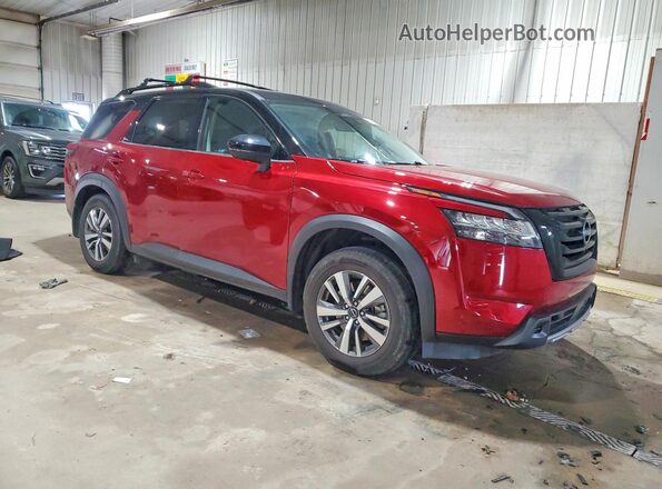5N1DR3CC3PC275655 2023 NISSAN PATHFINDER Красный Передняя правая четверть