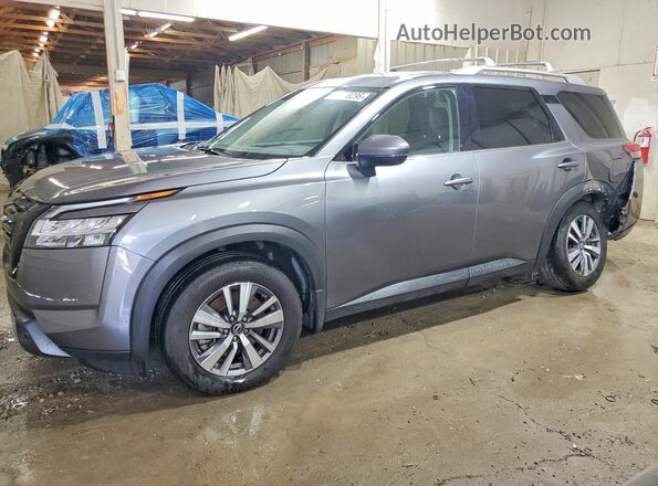 5N1DR3CC5RC217713 2024 NISSAN PATHFINDER Серый Передняя левая четверть