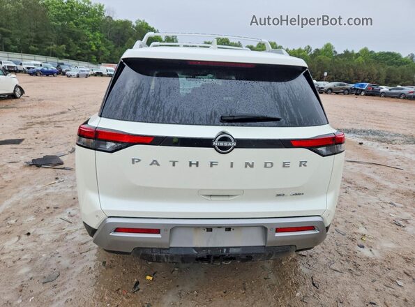 5N1DR3CC9RC204642 2024 NISSAN PATHFINDER Белый Вид сзади