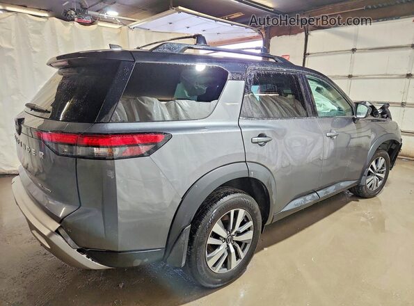5N1DR3CC9SC208311 2025 NISSAN PATHFINDER Серый Задняя правая четверть