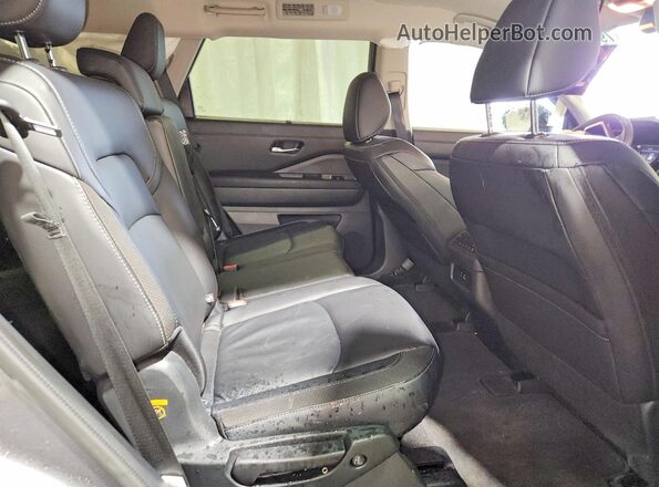 5N1DR3CC9SC208311 2025 NISSAN PATHFINDER Серый Вид задней части салона