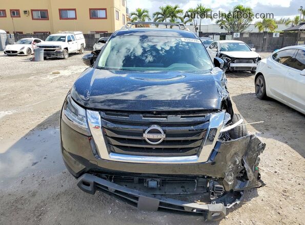 5N1DR3CD0RC283062 2024 NISSAN PATHFINDER Black Widok z przodu
