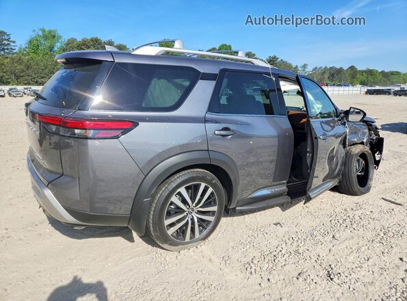 5N1DR3DJ3SC301063 2025 NISSAN PATHFINDER Серый Задняя правая четверть