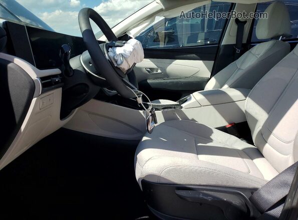 5NMJA3DEXTH656137 2026 HYUNDAI TUCSON Black Front interior view