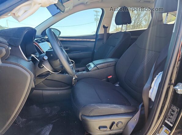 5NMJB3AE7PH252297 2023 HYUNDAI TUCSON Черный Вид салона спереди