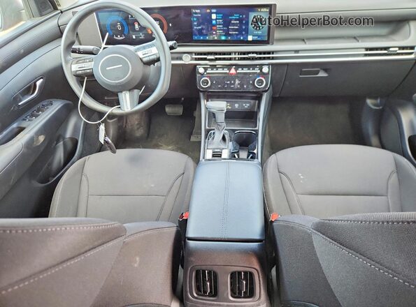 5NMJB3DEXTH657608 2026 HYUNDAI TUCSON Бордовый Вид панели приборов