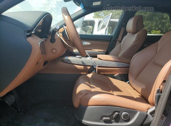 5NMMADTB8SH034368 2025 GENESIS GV70 Blue Front interior view