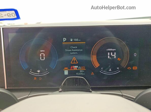 5NMP24GL5TH164073 2026 HYUNDAI SANTA Silver Instrument cluster view