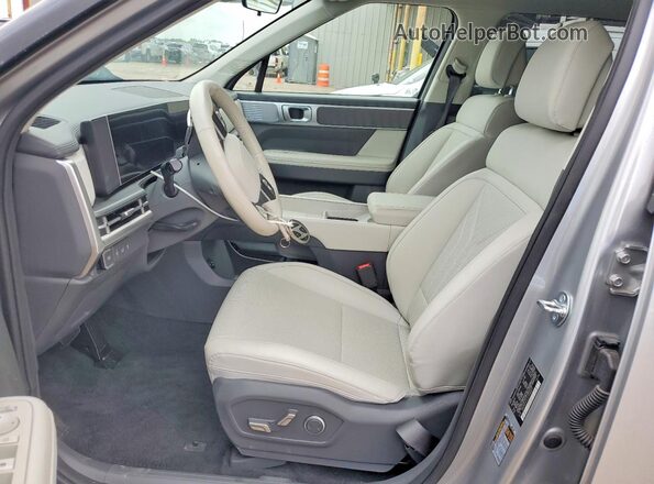 5NMP24GL5TH164073 2026 HYUNDAI SANTA Silver Front interior view