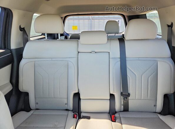 5NMP2DGL4RH040630 2024 HYUNDAI SANTA White Rear seats view
