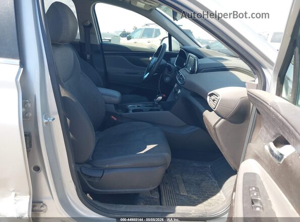 5NMS2CAD7KH091180 2019 HYUNDAI SANTA FE Серебряный Вид салона спереди