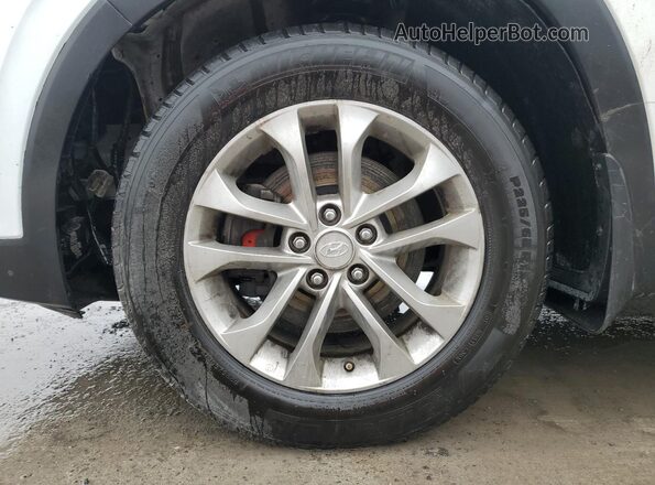 5NMS2CAD9KH100817 2019 HYUNDAI SANTA White 