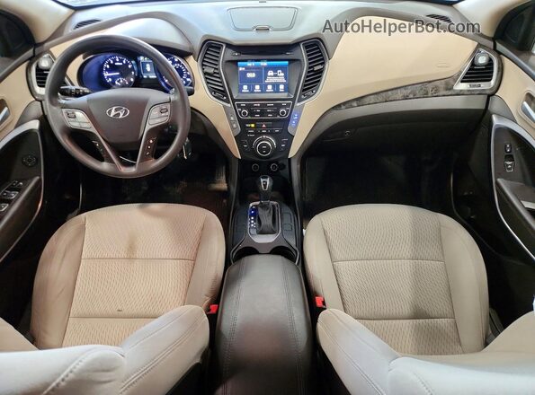 5NMZUDLB2HH006796 2017 HYUNDAI SANTA Black Widok deski rozdzielczej