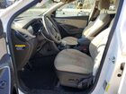 2017 Hyundai Santa Fe Sport 2.4l Белый vin: 5NMZUDLB9HH015897