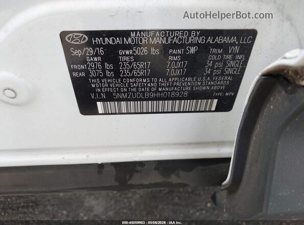 5NMZUDLB9HH018928 2017 HYUNDAI SANTA FE SPORT Белый Вид подкапотного пространства