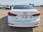 2018 Hyundai Elantra Se Белый vin: 5NPD74LF1JH221521